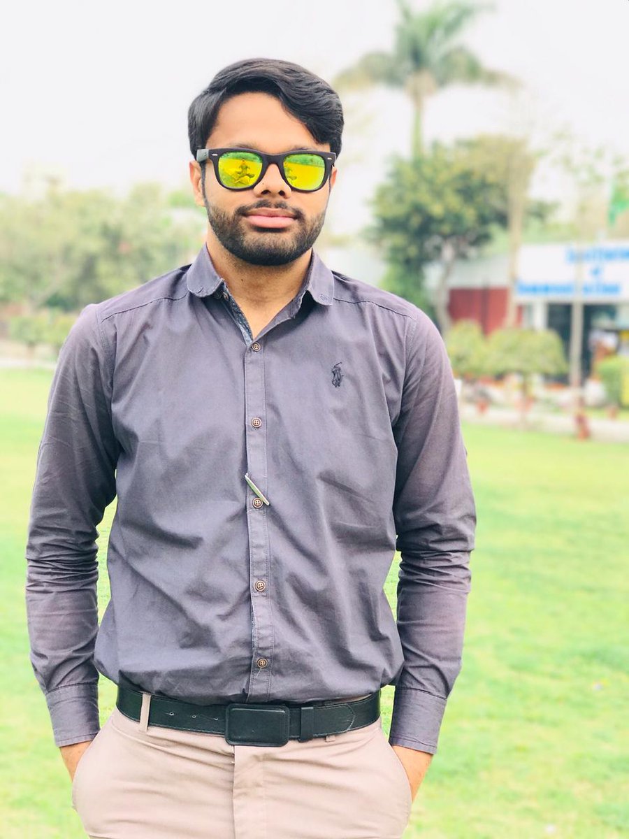 Mr_Sherri's tweet image. ہار-- کر مسکرا دیا میں نے...
mR_sHeRri 
جیت کردی ہے بدمزاہ انکی..!!
#p_C Janab Usman Dar 👨‍💼