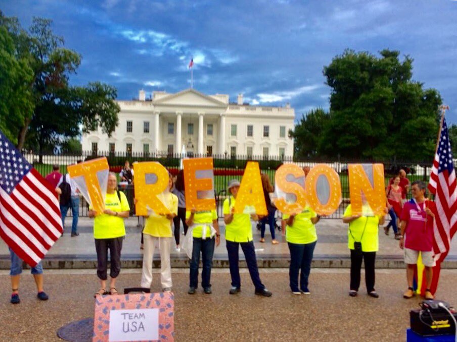 KremlinAnnex's tweet photo. We at #KremlinAnnex are approaching 9 months of protesting soon, so let’s take a look at what signs we already had. Together w/ our partner @hr_indivisible we followed the news and major events. 

#SpotOn 
#OurMessage 
#2/ 🇺🇸 https://t.co/sTIDcDv8ok