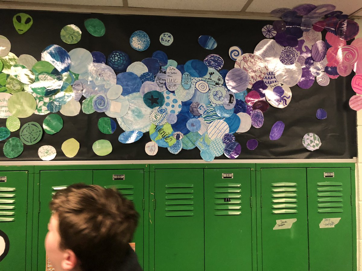 terathomas_edu's tweet image. I LOVE how our eighth grade #dotproject turned out! Yay for celebrating creativity and collaboration. 🌈