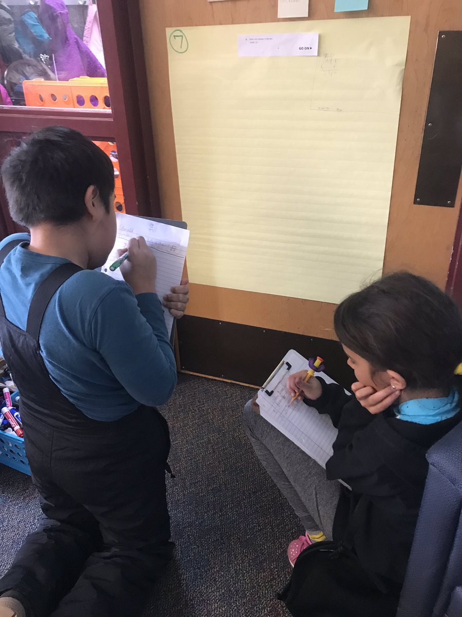 prosisefrisco's tweet photo. Putting our heads together to complete a rotating review on all we’ve learned about fractions! @FREprincipal @STEMFrisco https://t.co/8Wovawj0QN