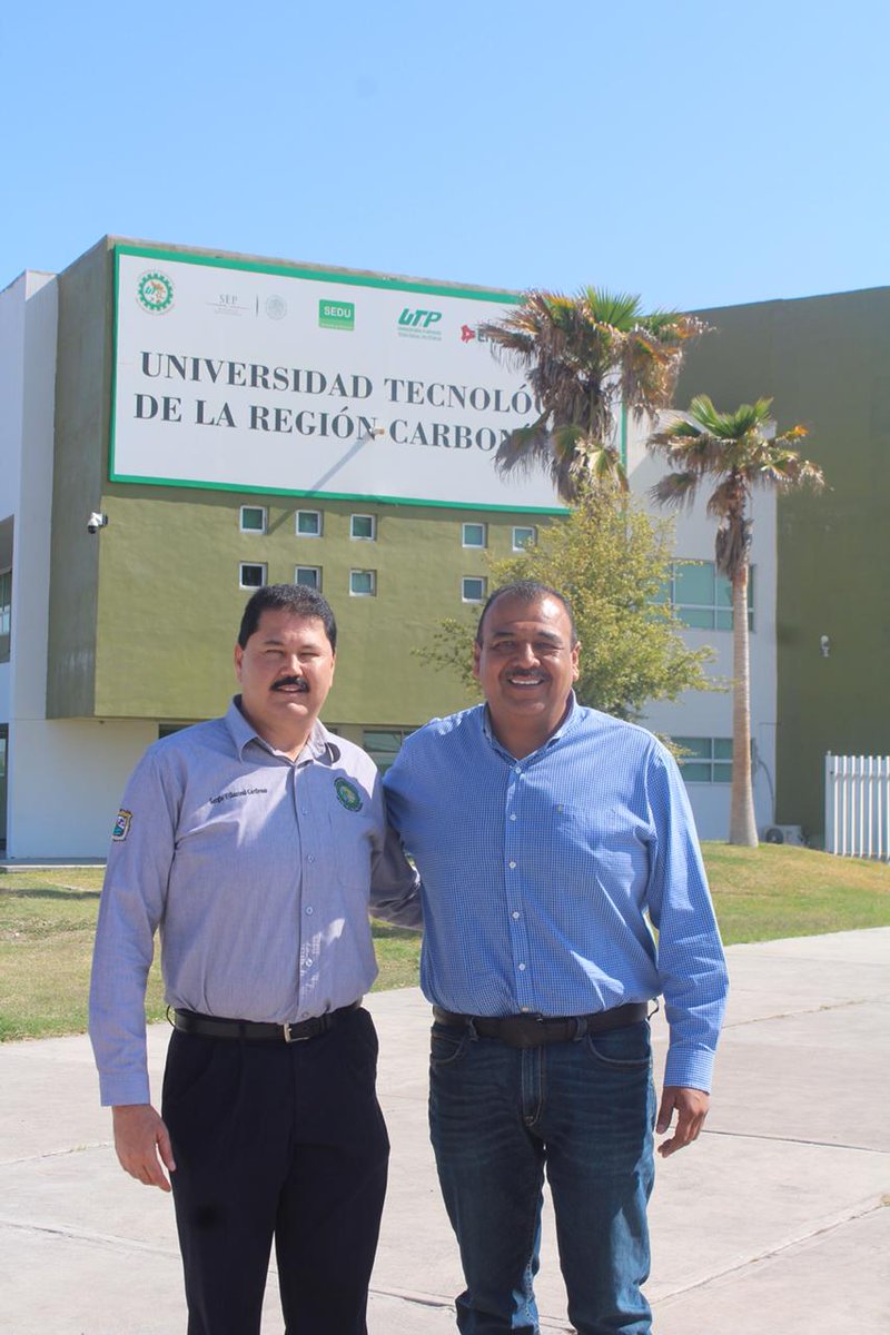 Hoy llevamos a cabo la firma del convenio de colaboración con la <a href="/UtrcOficial/">UTRC</a> con el propósito de ofrecer a las y los jóvenes de nuestro municipio, nuevas oportunidades educativas a través de becas académicas, de transporte y hospedaje.