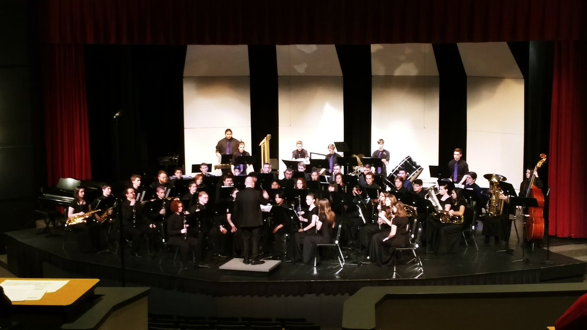 DirectorsHhs's tweet photo. Just finished a great week of band festival. We are very proud of all of the hard work our students and families have put into being amazing musicians and people! Have a great spring break! #beststudentsever #GoTWolves https://t.co/FbmfXhu65L