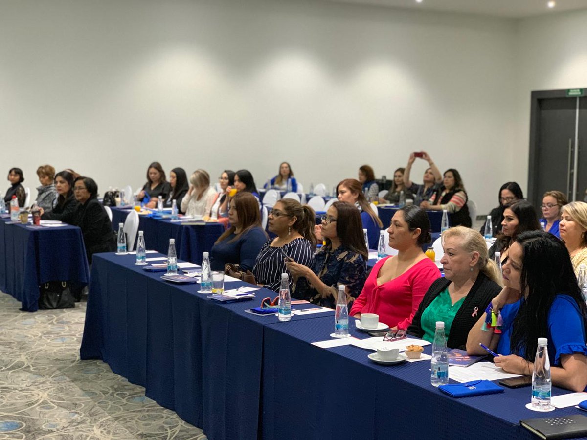 OvandoJL's tweet photo. Con mucho entusiasmo di la bienvenida a nuestras candidatas y militantes al curso “Formación Política de Mujeres en acción”, preparándose a conciencia para representar a la ciudadanía.
#PANBC referente nacional en avances a favor de la capacitación y participación de las mujeres. https://t.co/jzSGhX3jQL