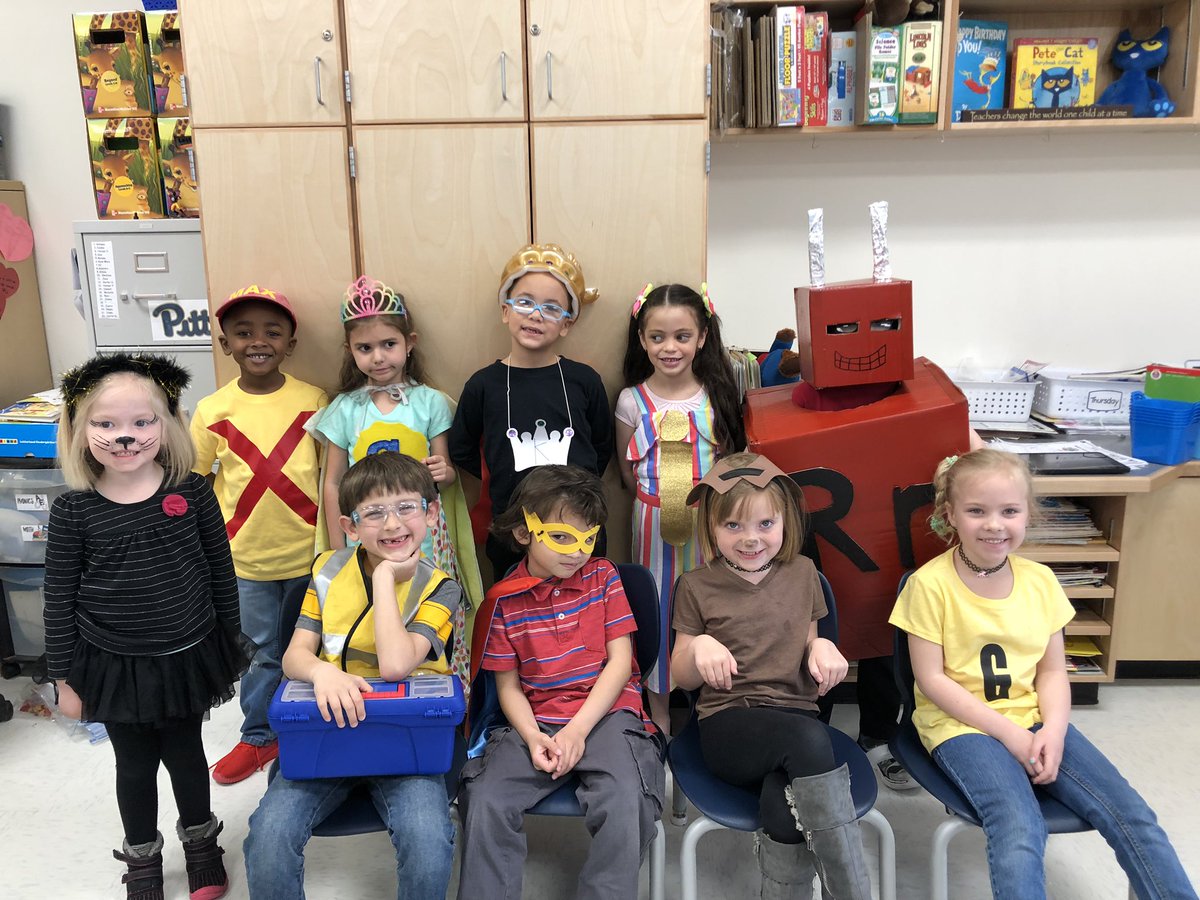 JenBrittain22's tweet photo. Letterland Day in kindergarten @MVESbobcats was so much fun!!! #igniteleaningbcps #mvesbobcats #letterland https://t.co/VOXZm8hxly