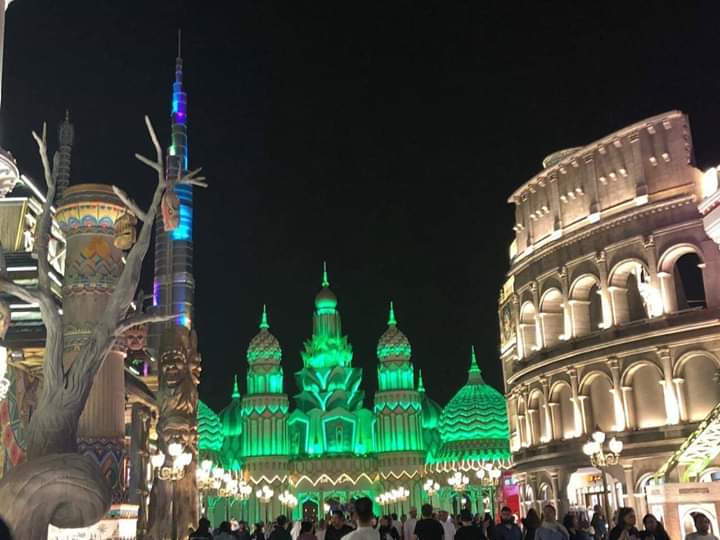 Sujitbarik16's tweet photo. __//___Have A Beautiful Friday Night life pictures of Dubai Global village is amazing today night ____ https://t.co/7bjDvudaLU