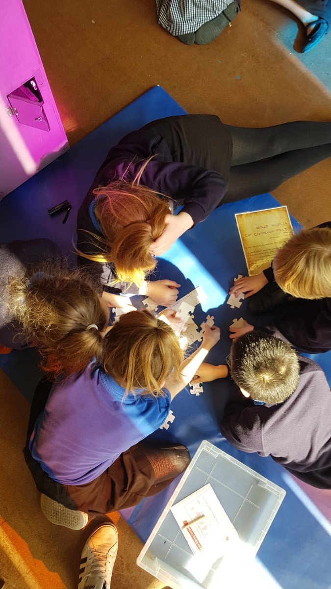 BoxPlex's tweet photo. Such an amazing day @JuniorChurchSch. Seeing the difference from when the kids came into the workshop to leaving makes us think we're not doing too bad. 
Today will stay with us as we really saw some of them shine and come into their own, well done!
#teamworkmakesthedreamwork https://t.co/HyfCwklAYb