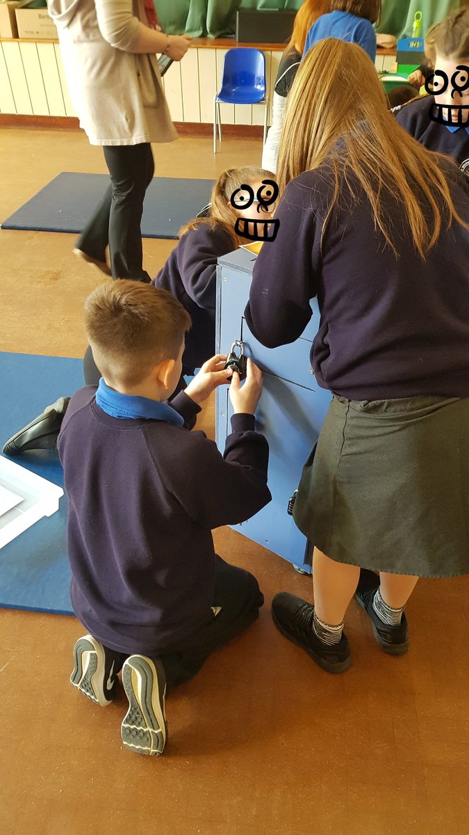 BoxPlex's tweet photo. Such an amazing day @JuniorChurchSch. Seeing the difference from when the kids came into the workshop to leaving makes us think we're not doing too bad. 
Today will stay with us as we really saw some of them shine and come into their own, well done!
#teamworkmakesthedreamwork https://t.co/HyfCwklAYb