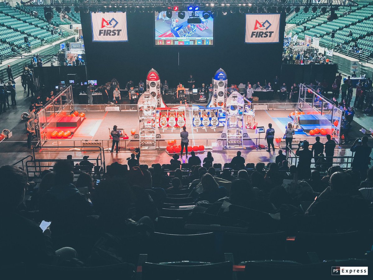 Having a good time so far at #BuckeyeRegional in Cleveland! Lots of great teams here! 3484 coming up next. #collaboration #inspiration #innovation #ptbm #DeepSpace <a href="/MarysvilleEVSD/">Marysville Schools</a> <a href="/MarysvilleECHS/">Marysville STEM Early College High School</a>