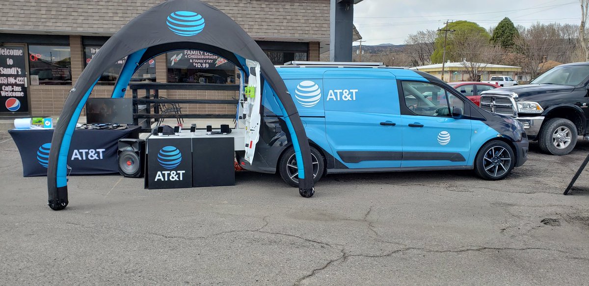 MobileTeamSLC's tweet photo. Winning all over the neighborhoods!! 💪🏼 #MobileTakeOver Thanks Sandis Drive Inn https://t.co/EYDih6Bk8E