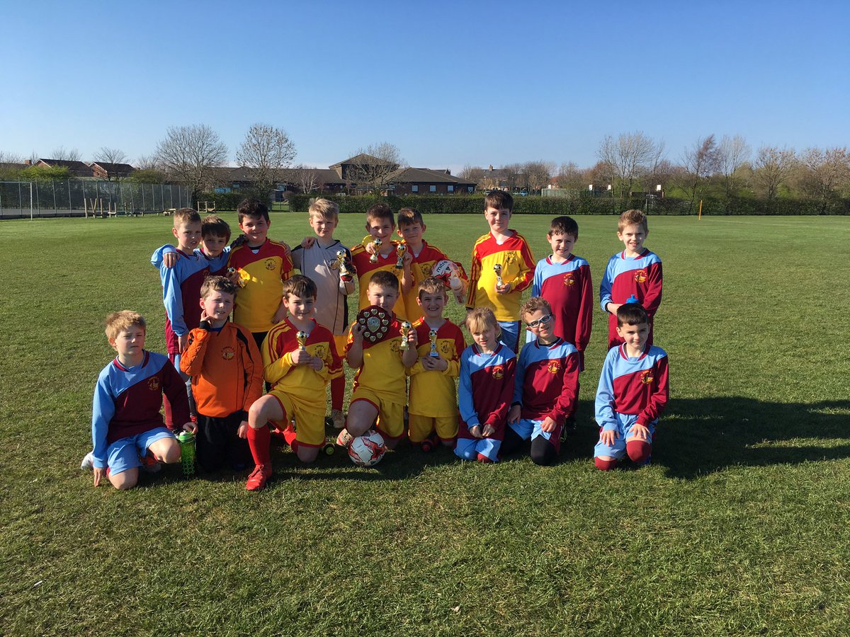 StRobertmorpeth's tweet photo. St Robert’s U9 Northumberland Catholic Cup winners! https://t.co/jT1dd49Q3X