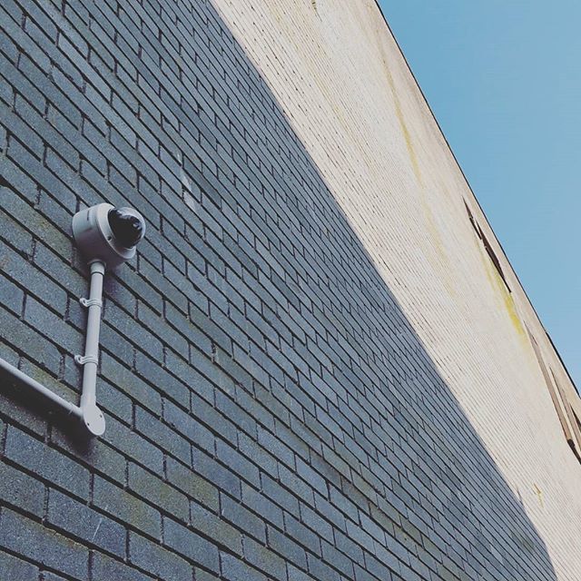 Advancedfiresw's tweet image. Anti-vandal HD CCTV installation going into a local Truro business. Our engineers luckily got to enjoy some of the sun this week ☀️
#cornwall #truro #cctv #newquay #falmouth #penzance #kernow #cctv #hikvision ift.tt/2I0APew