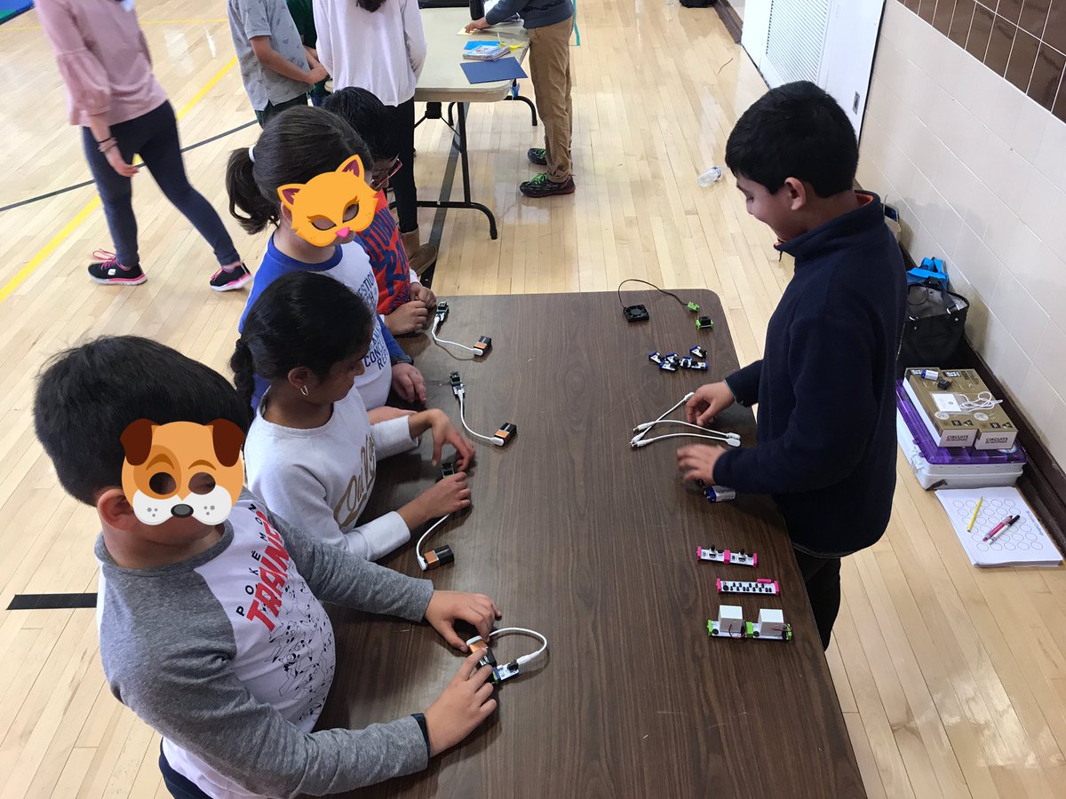 Bec_Chirps's tweet photo. Such a fun day with my little #Maker Ambassadors running their makerspace for their 2nd grade friends at the annual Dutch Neck STEAM Day. #stuvoice #wwprsd #njed #creativity #makered #cardboardboxchallenge #origami #circuits #EngineeringChallenges #readysetdesign https://t.co/opXgMpwsX9