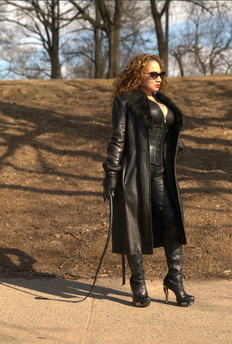 themistresseden's tweet photo. 💋”The Future is Always Bright when You Follow Your Passions” #FridayThoughts #BDS #liveyourbestlife #FemaleSupremacy #Latina #serveme #leatherfetishmistress #FemaleDomination #nycDominatrix #menareslaves #WalkInTheFootstepsofLegends 🍎 https://t.co/sXXx2wzUhh