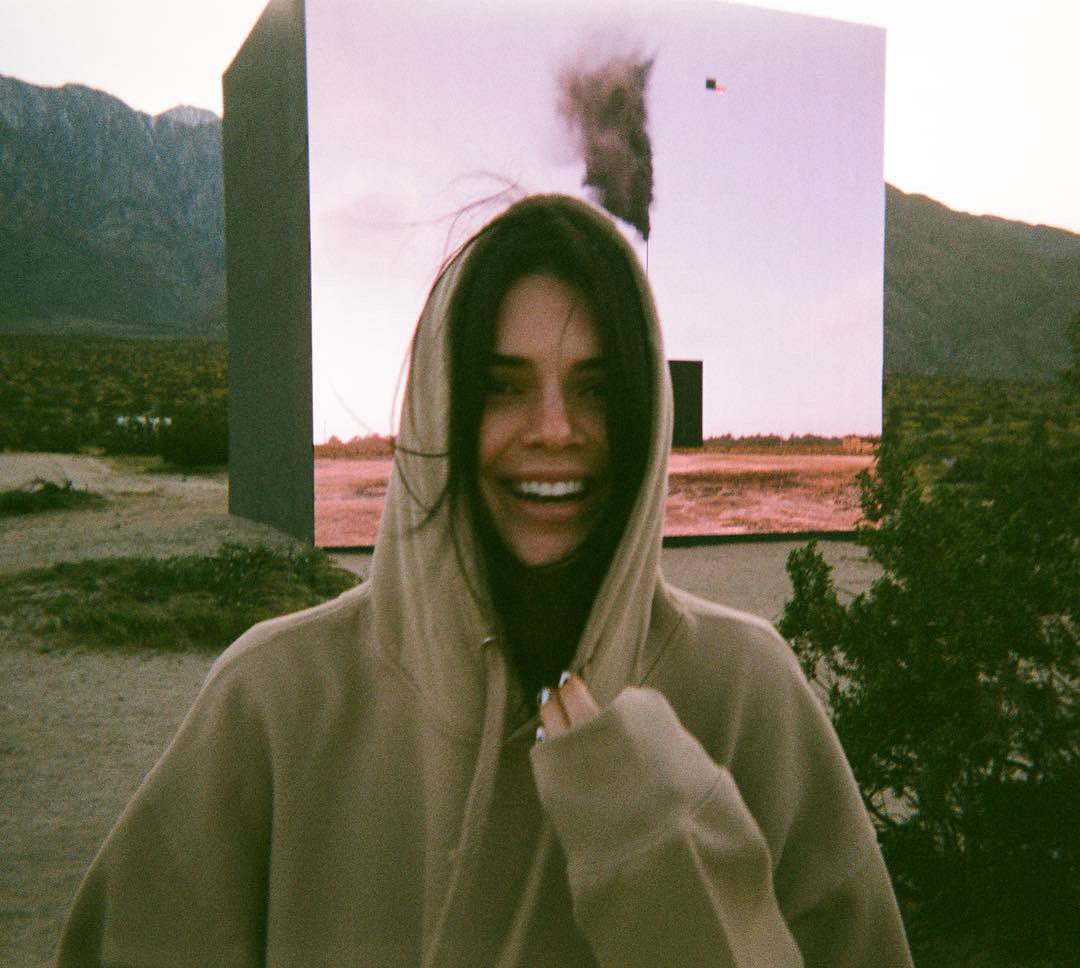KendallJenner's tweet photo. https://t.co/wgWA1E7ISl