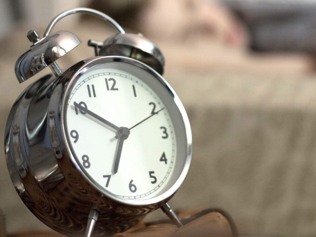 For everyone out there who hates their alarm clocks as much as I do in the morning, I just wrote the perfect post for you.
How your alarm clock might be stopping you from becoming rich sickfinance.com/how-your-alarm…
