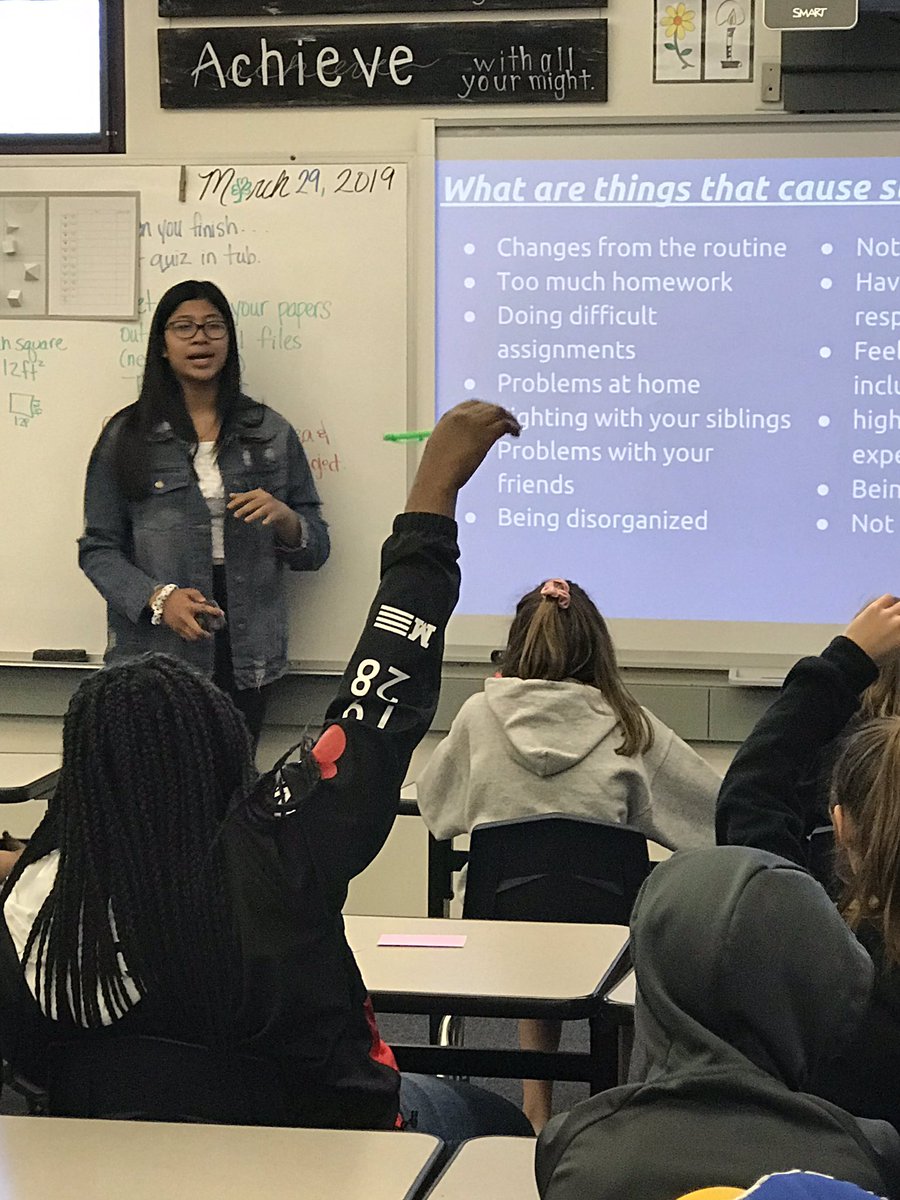 MrsO_OR's tweet photo. WEB Leaders teaching our 6th graders a lesson on how to manage stress. #WeRChilton https://t.co/LxNN2G0GJ7