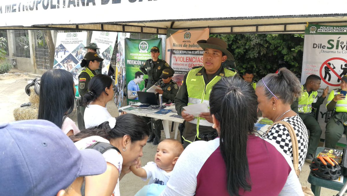 <a href="/PoliciaStaMarta/">Policía Metropolitana de Santa Marta</a> instala Comando Situacional en el barrio La Paz. 🔎wp.me/p6Wy5d-a8K @opinion_caribe <a href="/SantaMartaDTCH/">Alcaldía de Santa Marta</a> <a href="/SeguridadStaMta/">Sec. Seguridad SM</a>