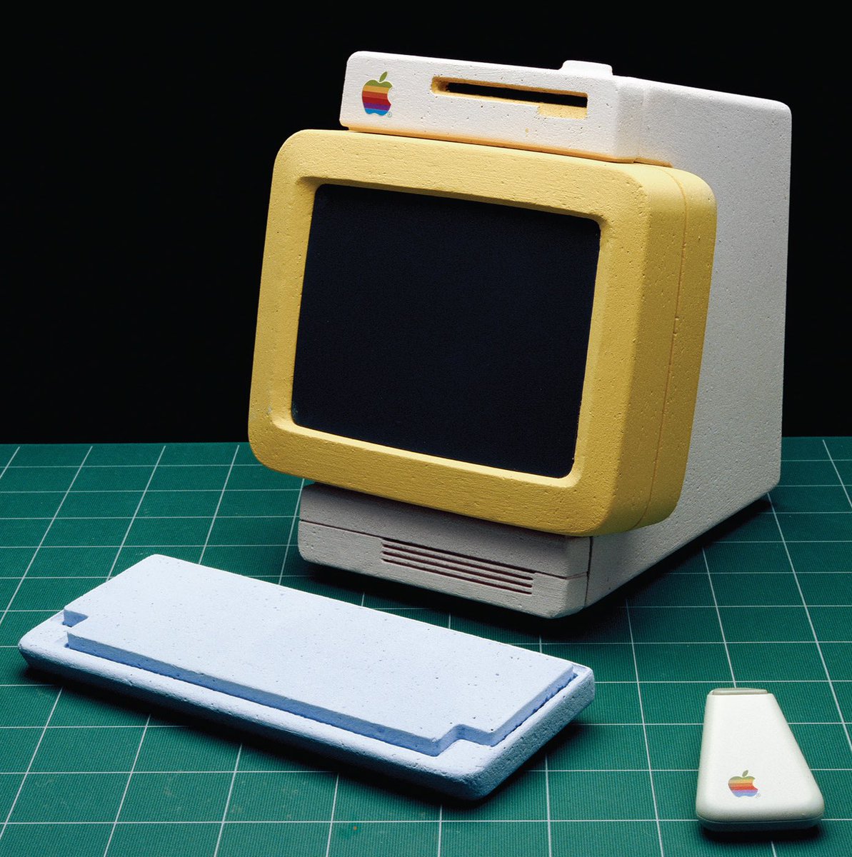 Apple computer, phone and tablet prototypes by German designer, Hartmut ...