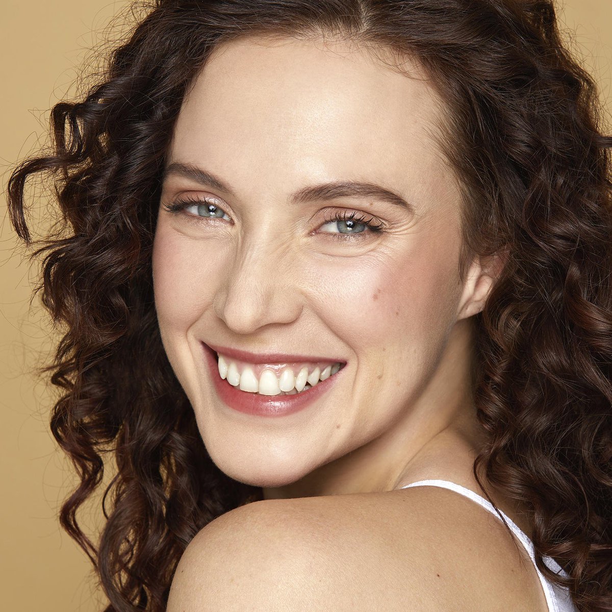 TropicSkincare's tweet image. Build your everyday look and take it with you on the go, all thanks to our NEW customisable, compact Colour Palette!

Coming soon to tropicskincare.com. Available to pre-order now via your local Tropic Ambassador.

#DesignYourLook ✨