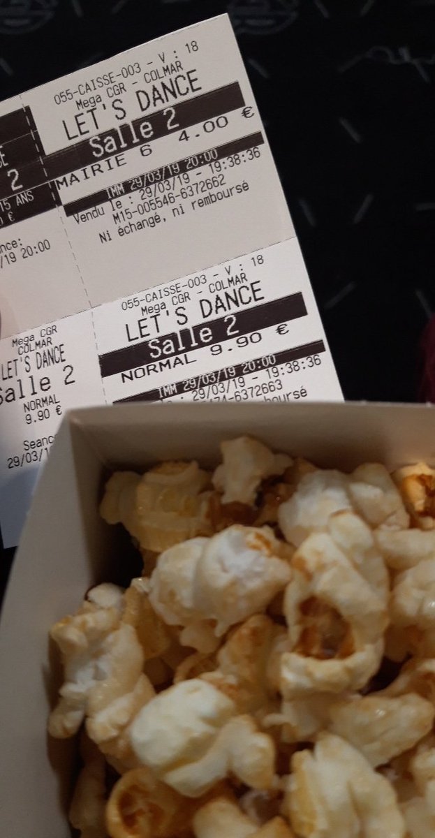 julia__7_'s tweet photo. Waw je sort du cinéma c'est la deuxième fois que je regarde #LetsDance et je suis toujours autant émue par ce film et tous se qu'il dégage 
Bravo @mehdikerkouche @BensettiRayane et toute l'équipe https://t.co/qcUqo8dZFW