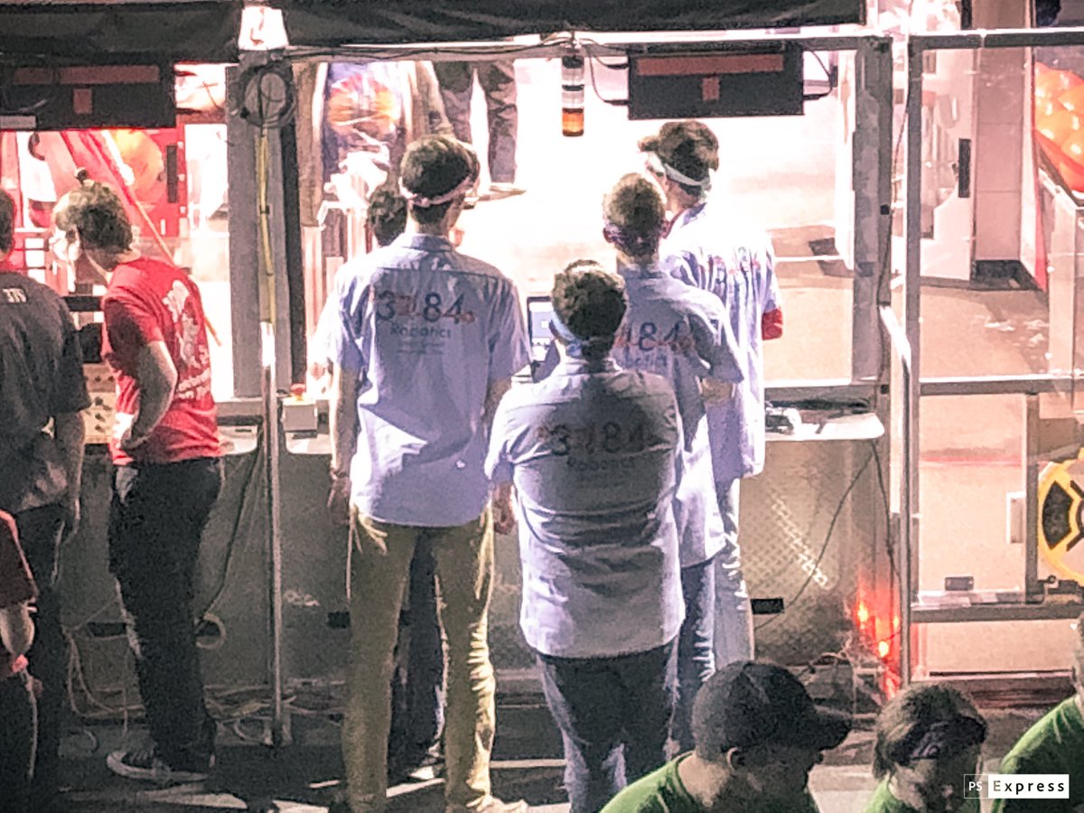 Back-to-back 4-rank point matches for 3484 @#BuckeyeRegional . Thanks to an awesome, efficient alliance with <a href="/RoboCats379/">The RoboCats</a> and <a href="/RR_Robotics/">RRHS Robotics</a> #FullRocket #frc #DeepSpace #omgrobot #ptbm #collaboration <a href="/MarysvilleEVSD/">Marysville Schools</a> <a href="/MarysvilleECHS/">Marysville STEM Early College High School</a> #ptbm
