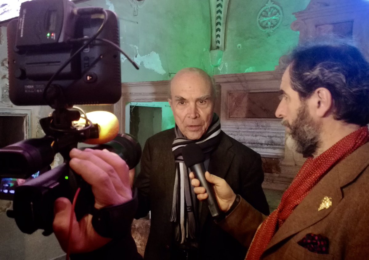WineNewsIt's tweet photo. #AubertDeVillaine, cuore, anima e testa di Domaine de la #RomanéeConti, #icona della #Borgogna e #mito del #vino mondiale, nei prossimi giorni, su WineNews, #intervista su concetto di #terroir, sui mutamenti della Borgogna, sui #prezzi dei #vigneti e #bottiglie ... https://t.co/FVxaftKdPZ