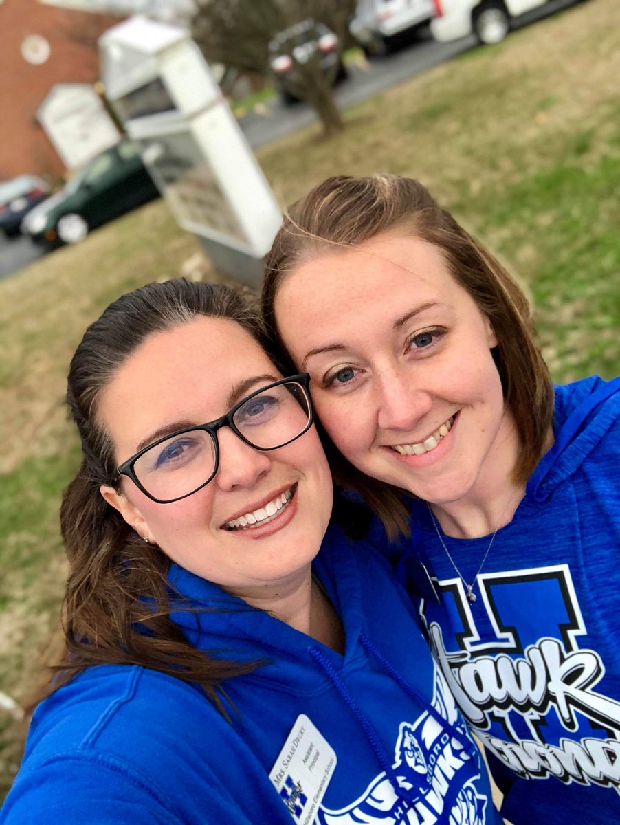 HawksRollback's tweet photo. #hawksrollback 
#VoteYesforKids 
Paint the Town BLUE 💙 https://t.co/TVAizUbvKt