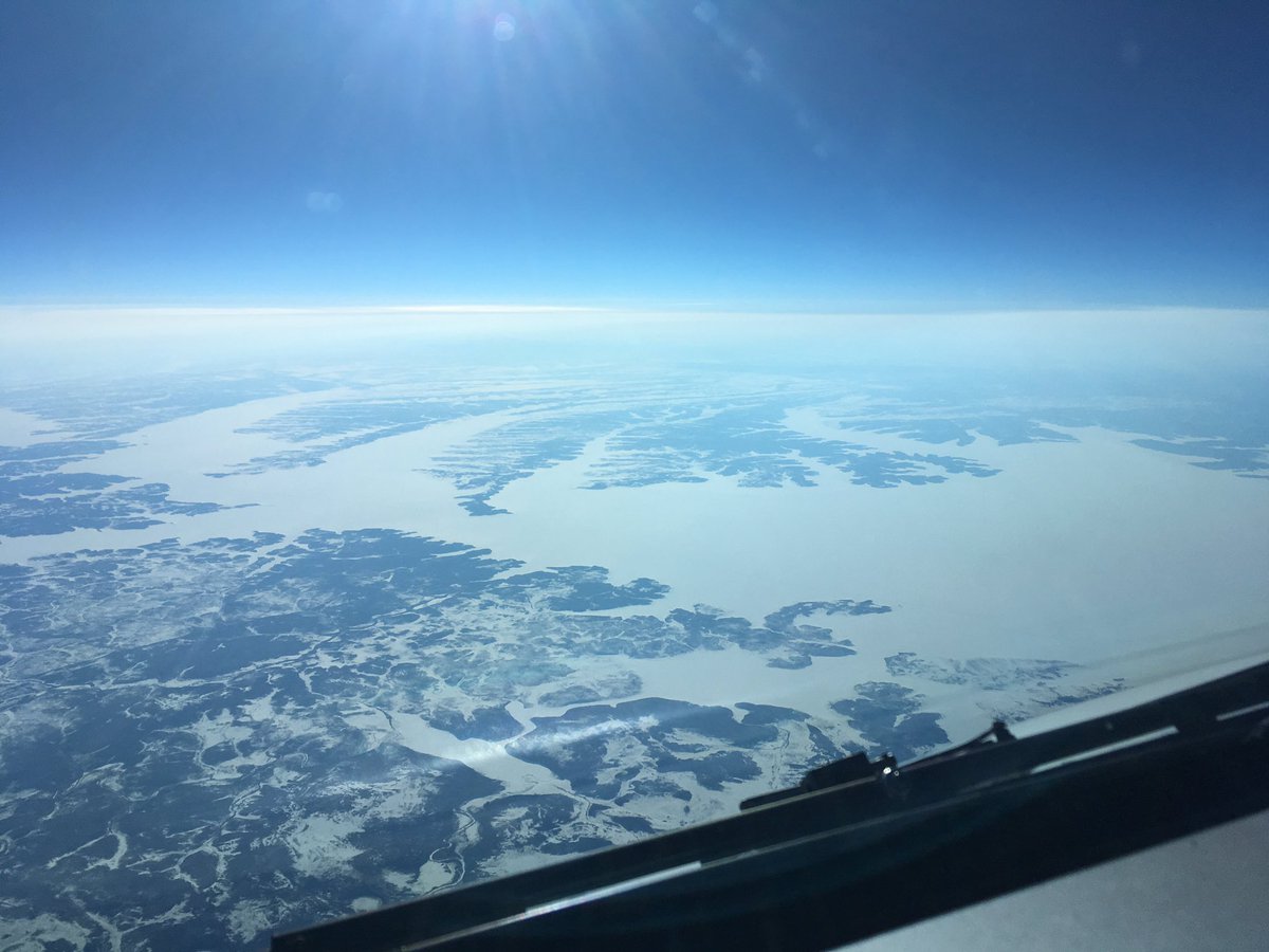peytour13's tweet photo. From #CDG to #HND #AF272 #777 From stand F15 to stand 145 From sunset over Finland to sunrise over Siberia #pilotlife #avgeek https://t.co/4DaGQNPImt