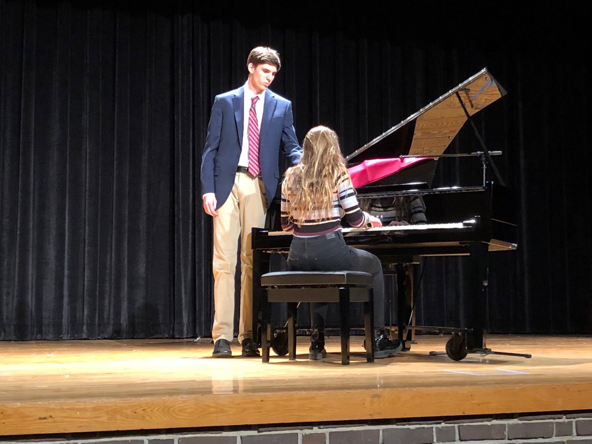 ghoodNHS's tweet photo. NHS talent on display at The NHS Talent Show!  Absolutely phenomenal!!! https://t.co/yBbqeyJ7T7