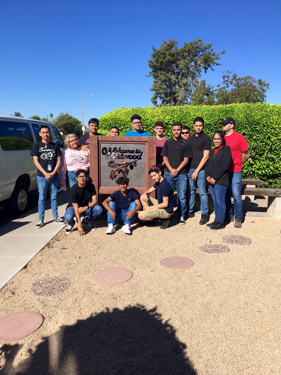 loveyrblockPHX's tweet photo. This morning the 4 “Welcome to Westwood” signs done by Mr. Schoolcraft’s Senior Construction students from Metro Tech High School were installed throughout the Westwood Village &amp; Estates Neighborhood! #LoveYourBlock 💙 https://t.co/9ySFGAUrLv