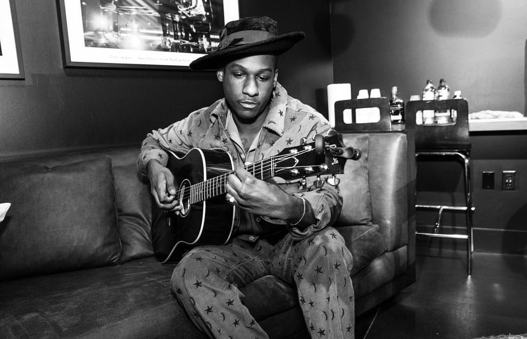 leonbridgesLAT's tweet photo. Amazing pics of Leon Bridges
📸wes_alex

#LeonBridges #GoodThing #Music https://t.co/H1VR5ucrDN