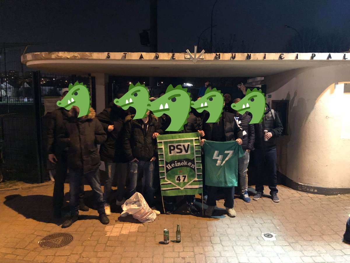 psv_47's tweet photo. Victoire 8-2 contre Ben & Jeria !
@DadooCygaGoose homme du match #tucoco
3V 1N sur nos 4 derniers matchs !
Notre #KOP est satisfait 👊💪
#Laremontada continue comme prévue...
#PSVHeineken47iscoming 🐉❄⚽️
#Lesmarcheursverts
#Insoumis
#Sanschasubles
#COYBIG https://t.co/v13oR2C8xO