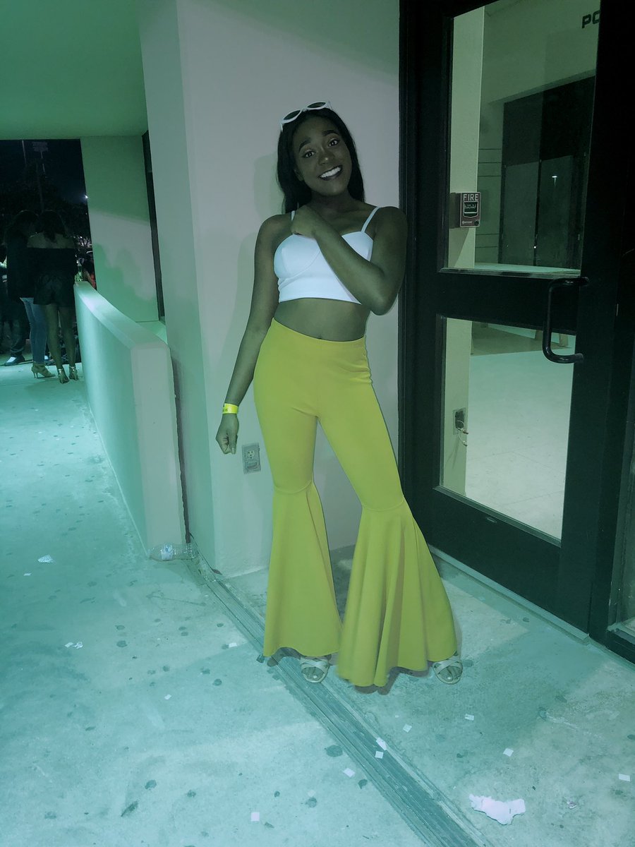 natchez_stanton's tweet photo. lemme drive the boat #SuSpringFest19 https://t.co/5DAeQQXuDL