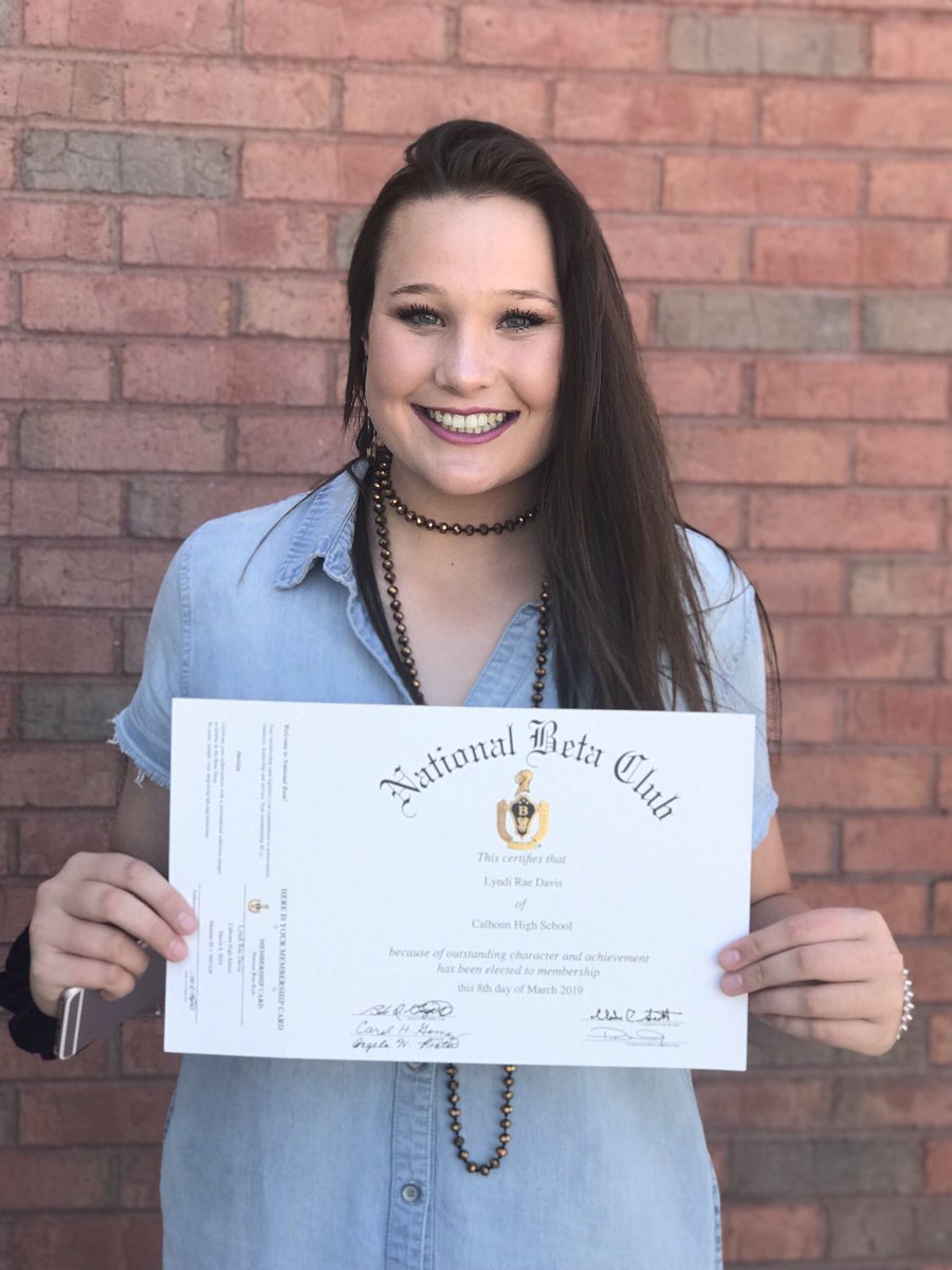 lynnlambdavis's tweet photo. Very proud of Lyndi Rae for being inducted into the Beta Club! #smartballer https://t.co/opbLbLeR9D