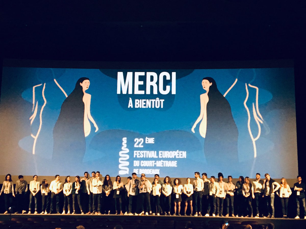ArKult's tweet photo. Clap de fin pour la 22e édition du Festival européen du court métrage de #Bordeaux ! Bravo à l'association Extérieur Nuit pour cette belle sélection. 
>> Demain, retrouvez le palmarès et nos coups de ❤️ sur https://t.co/tPxtSIpARl 🎬👏🏻 https://t.co/IlZO7m1ZBL
