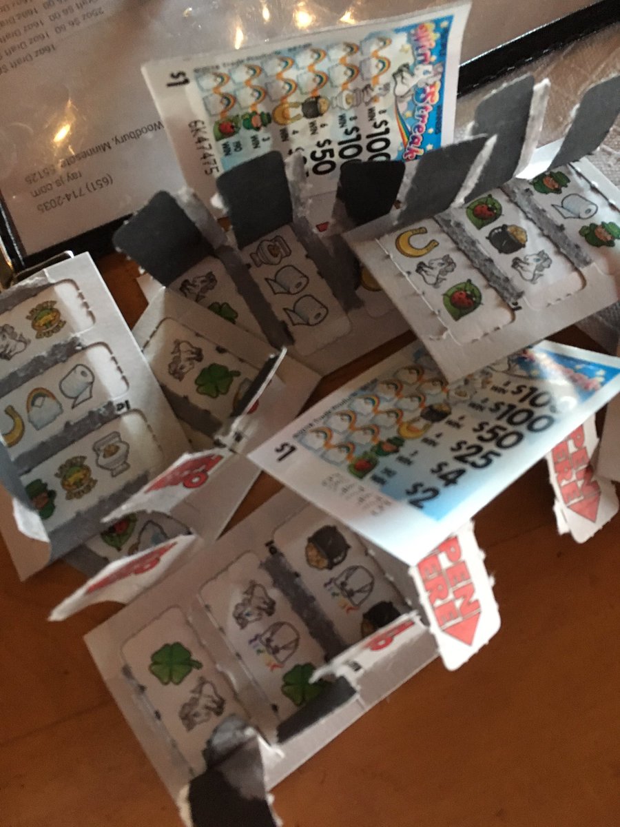 kpow55125's tweet photo. I’ve never understood the need to tip the pull tab seller on a win. #pulltabs #mnthings https://t.co/Hh7we470cV