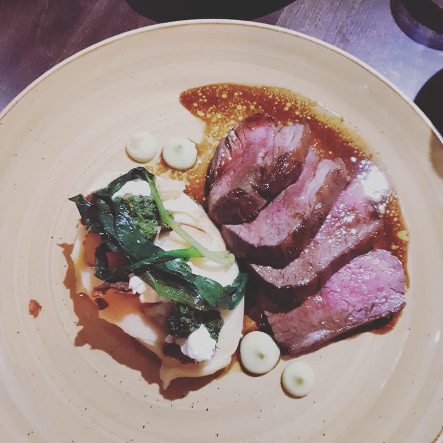 LesleyMaltman's tweet photo. Another @sundaybusiness 101 Great Irish Restaurants this evening.
Fabulous 1st visit to Hara - delicious food & superb service. The wheaten bread was a revelation & the scallops & lamb simply sublime.
The £4 @GoldlineNI ticket to Hillsborough was so worth it!
#SPB10 https://t.co/6fIyYhpAtF