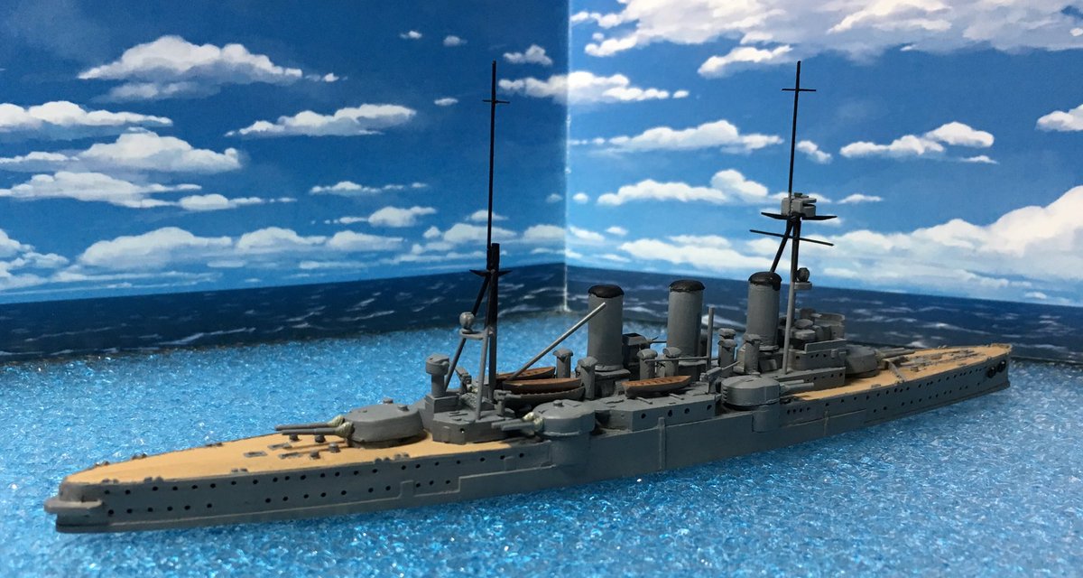 O Xrhsths 夜想亭 Sto Twitter フェアリー企画のギリシャ装甲巡洋艦イェロギオフ アヴェロフ 1937 完成 23センチ砲と19センチ砲をズラッと並べた戦艦のようなシルエット Ww1から現代まで生き抜いた艦歴いいですよね