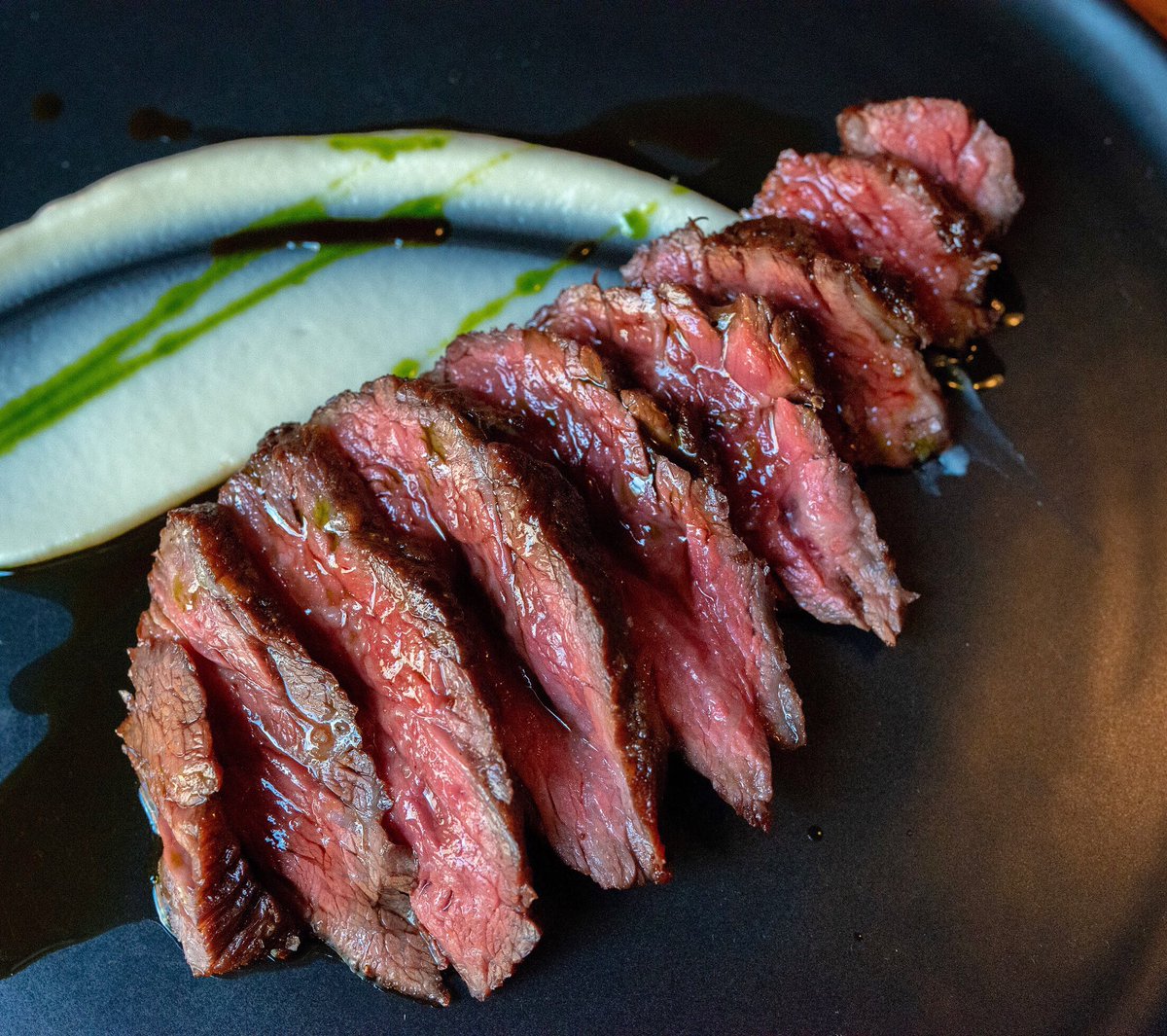 WildebeestYVR's tweet image. #Wagyu gonna do with your weekend?
@ABABusLaw #conventionvibes
