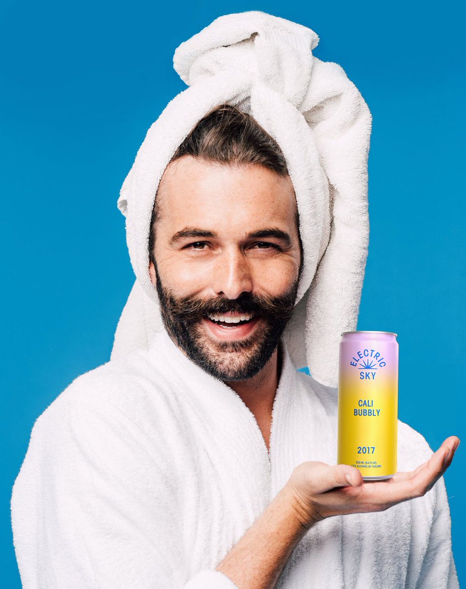 🎉HBD <a href="/jvn/">Jonathan Van Ness</a> serving u ALL the bubbles. Wash off all that toxic masculinitaytay and treat yourself to a soothing Cali Bubbly bath this weekend, hunny. 💫You’ll feel jushed, snatched, yass, gorg, etc…
.
.
.
.
.
#tgif #calibubbly #jvn #queereye #bubbles