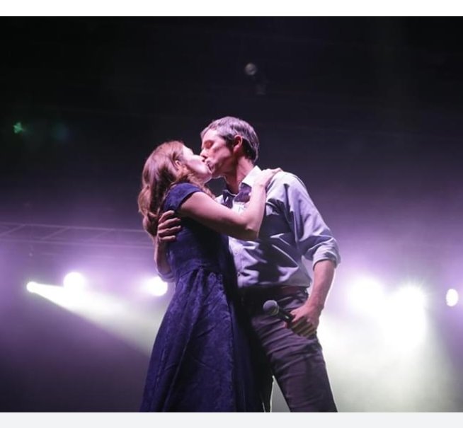 Date2000Star's tweet photo. The President &amp; First Lady of the United States of America @BetoORourke https://t.co/sFb2AYlKzy