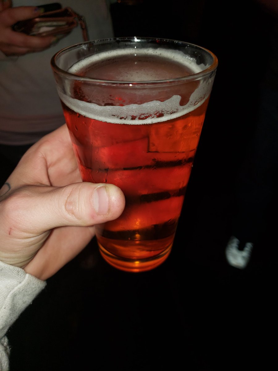 DaGhost1809's tweet photo. Philadelphia's finest brewed in the city of brotherly love #Philly #philadelphia #pa #ipa https://t.co/WnnNWkCsii