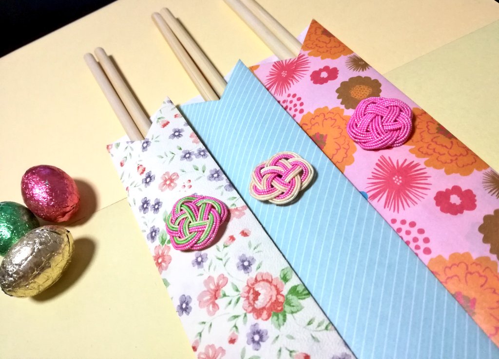 Nick27636696's tweet photo. #chopstickcaes #chopstickholders #kitchen #breakfast #handmadeworks 
#BirthdayParty 
Why don't you use them at your party https://t.co/llC0lizSK1