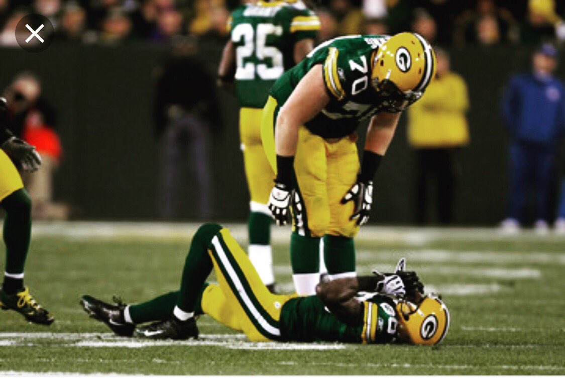 Donald_Driver80's tweet image. To my lil bro, @TJLang70 
It was a pleasure and honor to call you a friend, lil brother &amp;amp; teammate. Love you lil bro. Congratulations on the retirement. Can’t wait to see the next journey of your life. #Family #PackerForLife #SBXLVChamps 
 Lil Bro watching over Big Bro