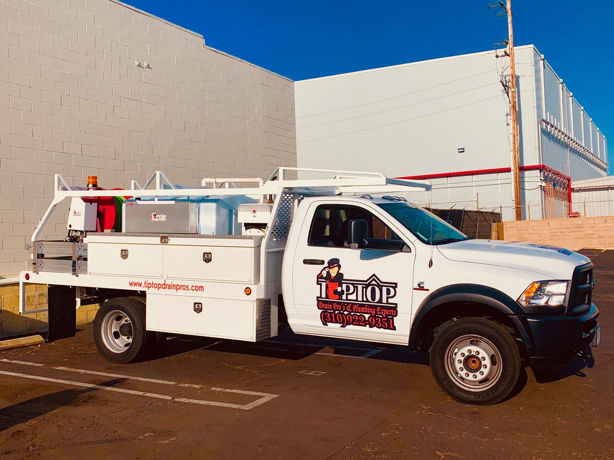 SizeMyplumber's tweet photo. Newest Addition to the Top Top Drain Pros Fleet..4500Ram jetter
Shout out to 
West Coast Wrapperz in Chatsworth,CA.
https://t.co/EWFs9Wv2m2 https://t.co/GOgqphdLe8