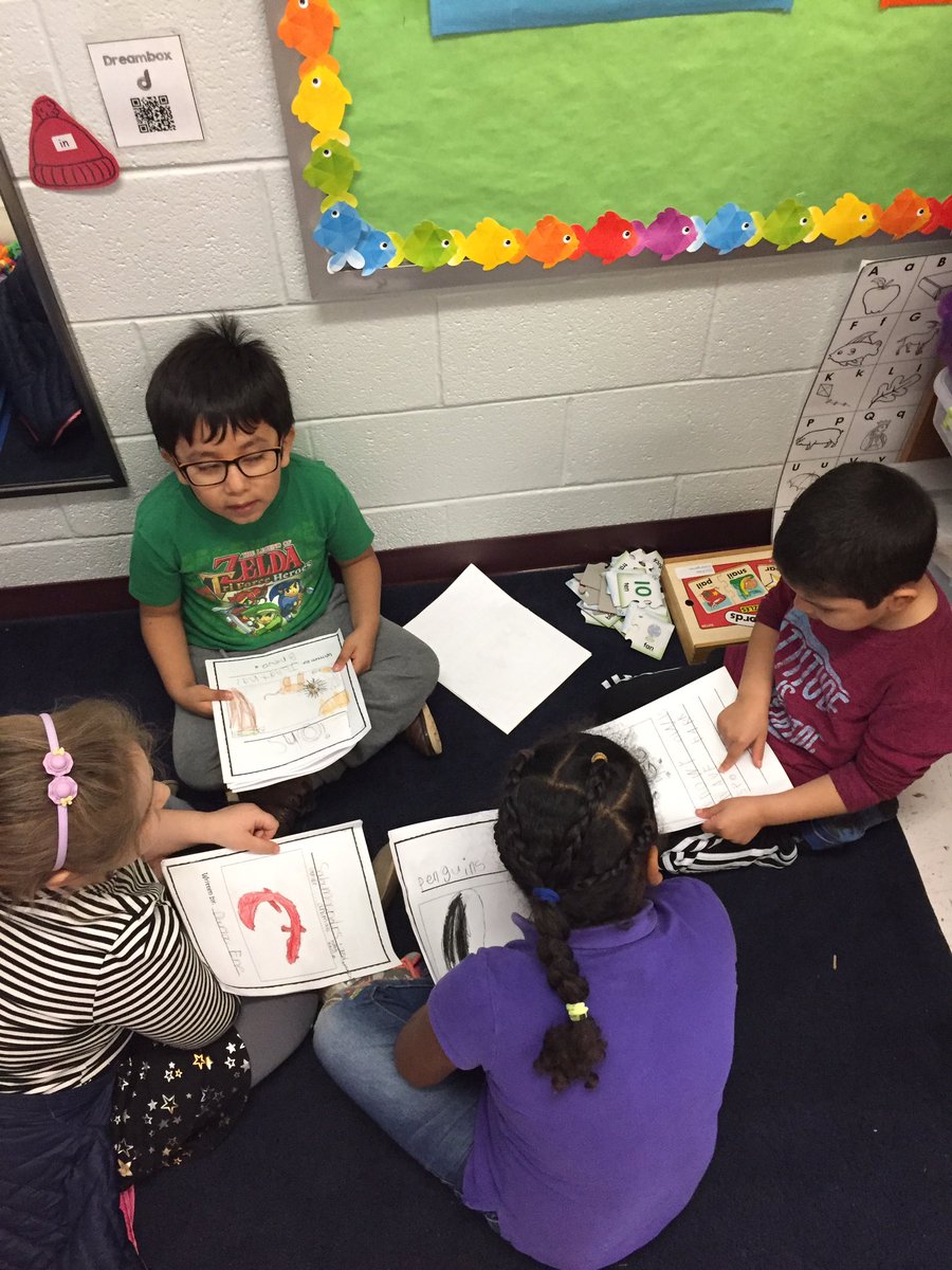 BeachHughesrx's tweet photo. These kindergarteners had fun sharing their non-fiction writing today! @EllisSoars https://t.co/VVXSJuvN6W