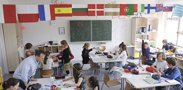 agirregabiria's tweet image. Reivindicando el doble sentido de “original“: lo innovador permanente del origen,... Original significa nuevo y genuino,...