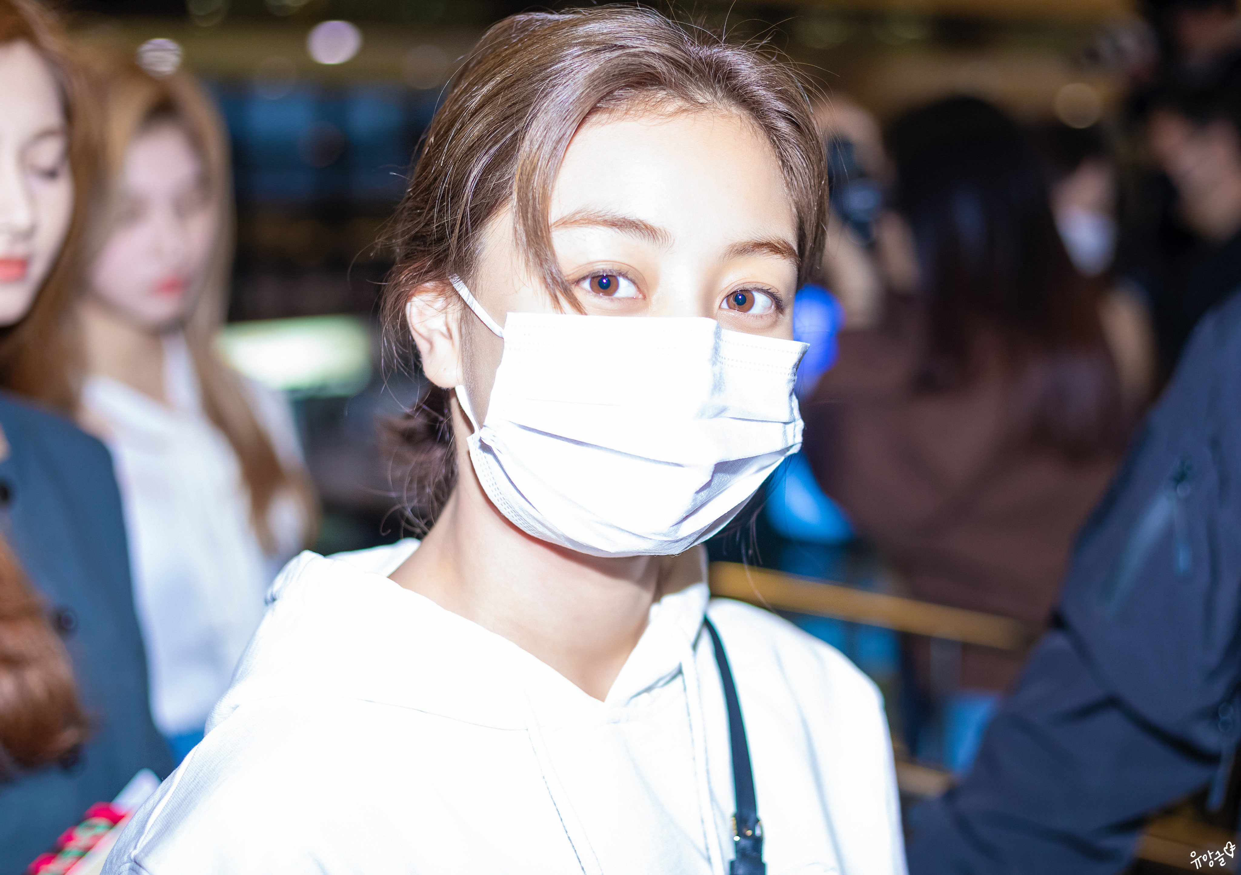 D23udBRUYAAMaT6.jpg:orig