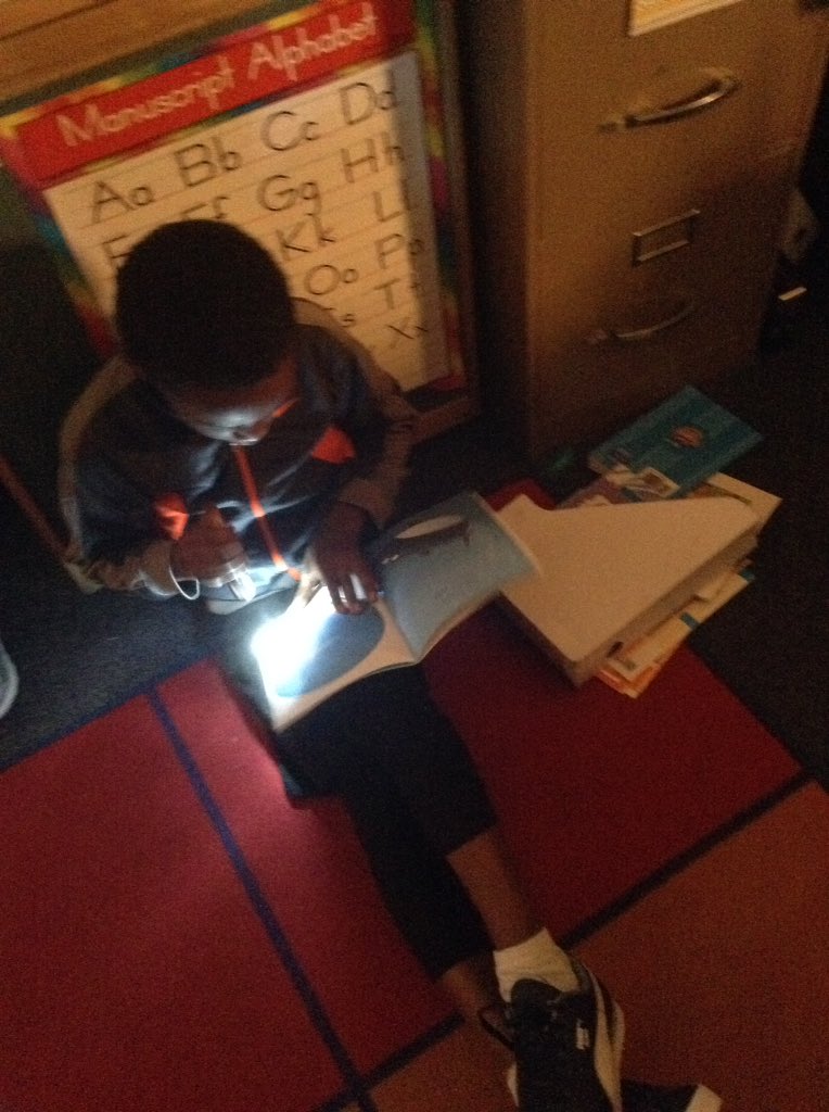 Flashlight Friday! 🔦⛺️ #pirrunginspires #mesq1st