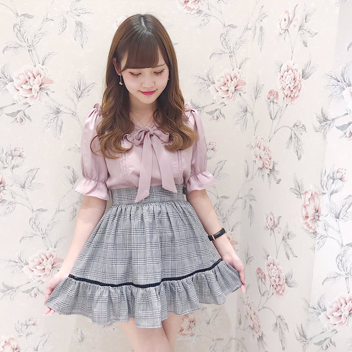 Evelyn Pa Twitter Evelyn ラフォーレ原宿 おはようございます 原宿店openしました 大人気の 原宿限定ワンピース 少量お在庫ございます ノベルティや新作 人気商品再入荷しておりますのでぜひ原宿店へお越しくださいませ 出勤 朝比奈 江幡 高田